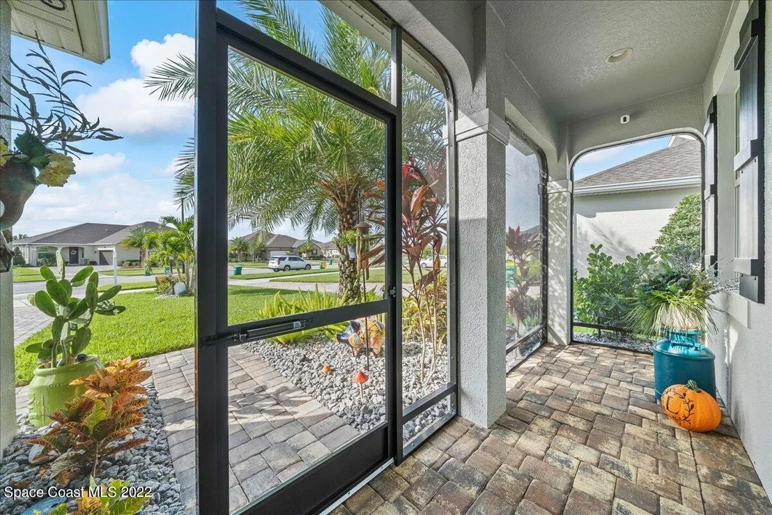 Photo of 2730 Spur Drive