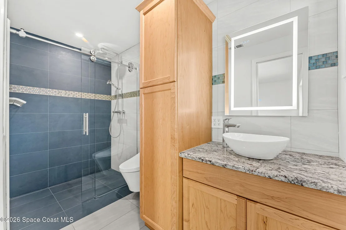 Photo of 136 14th Avenue