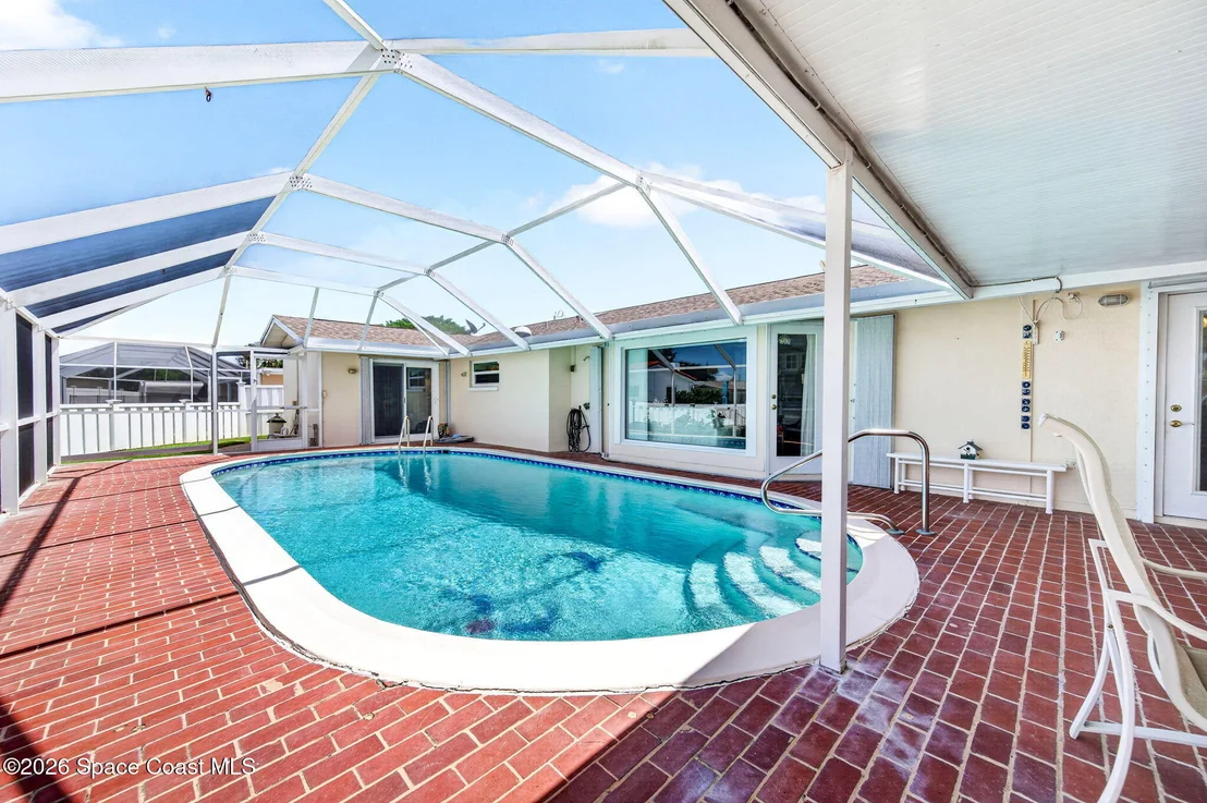 Photo of 328 Carmine Drive
