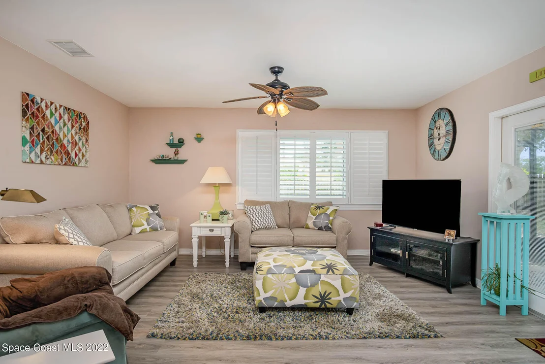 Photo of 1231 Freil Road NE