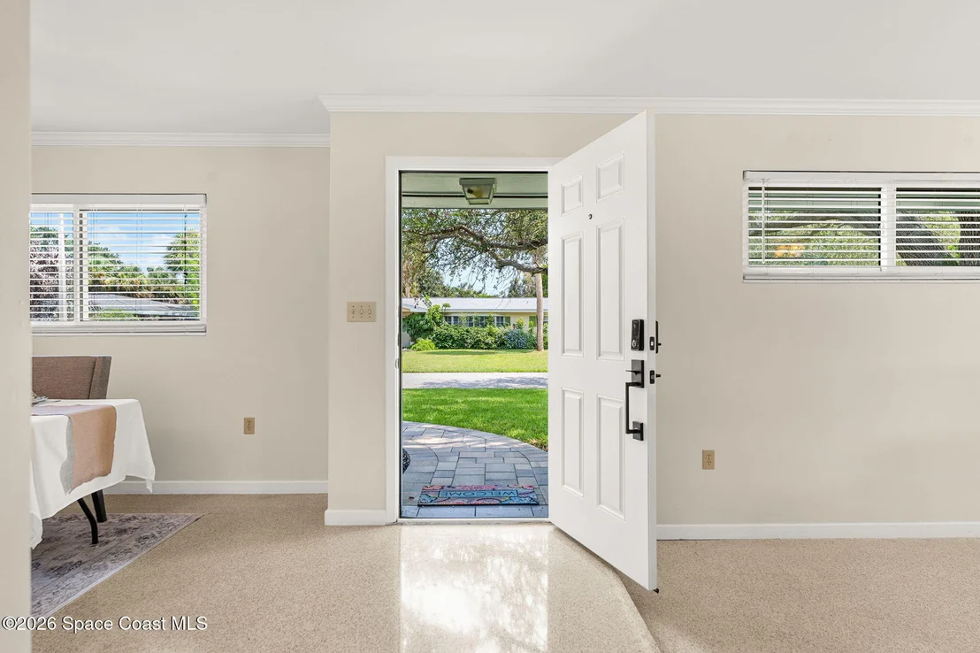 Photo of 545 Seabreeze Drive
