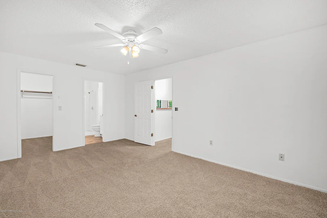 Photo of 6387 Cable Avenue
