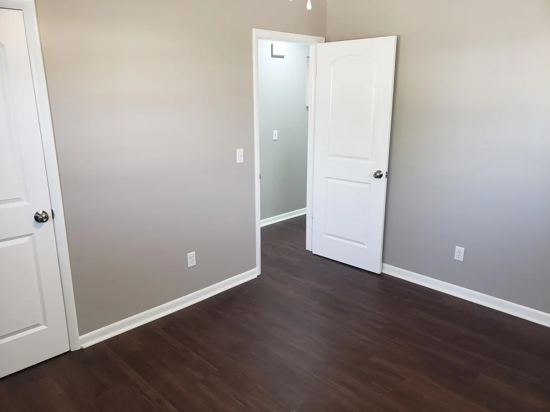 Photo of 976 Nagle Drive
