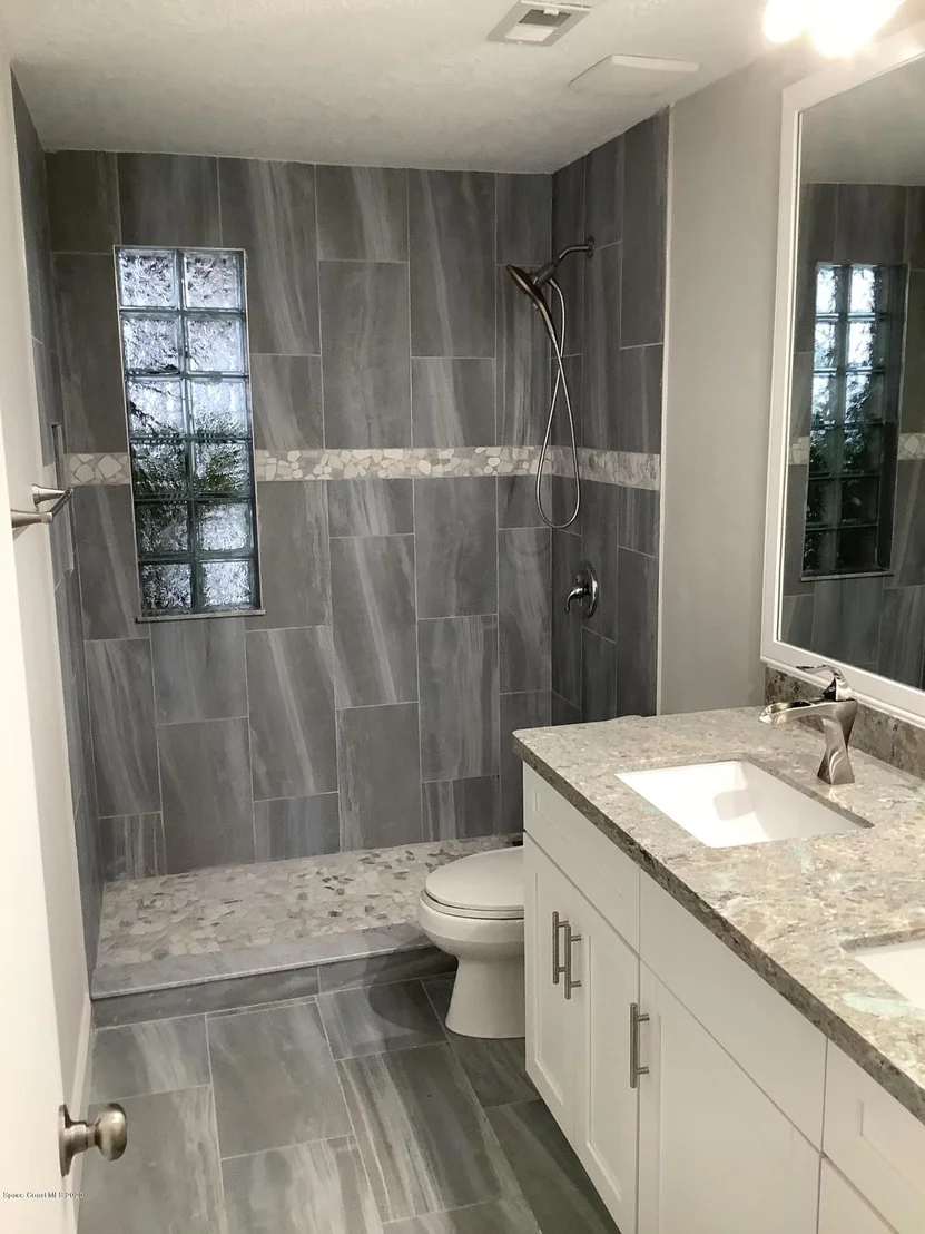 Photo of 210 Sand Pine Road