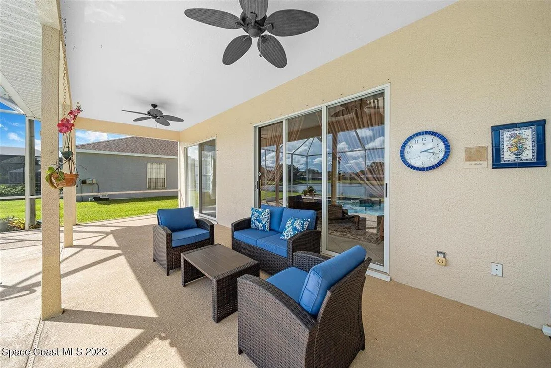 Photo of 369 Lake Victoria Circle