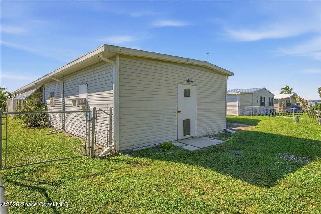 Photo of 1131 Tequesta Drive