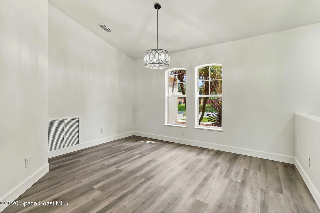 Photo of 1410 Ruffin Circle SE