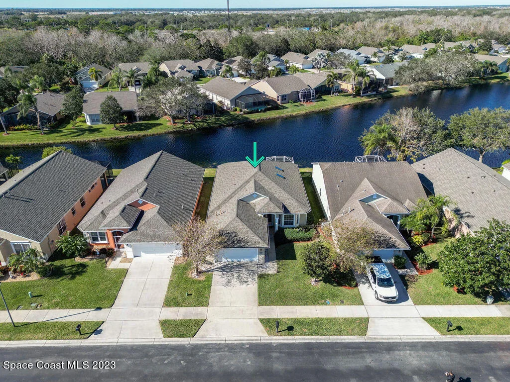 Photo of 4540 Portage Trail