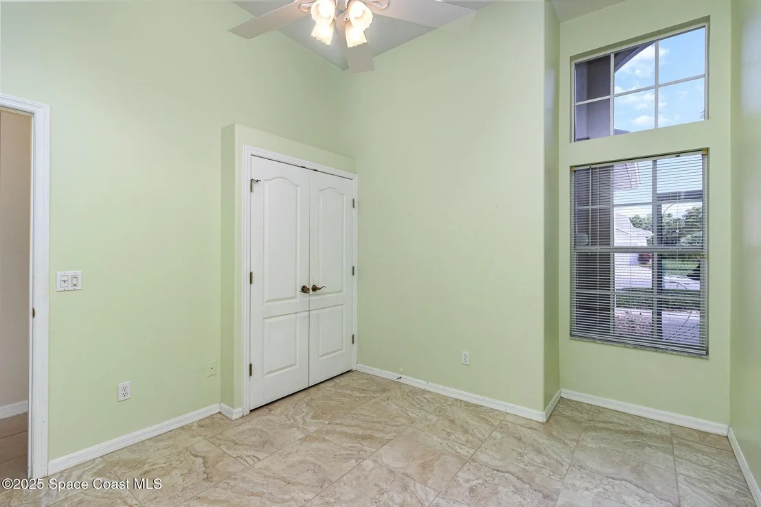 Photo of 927 Wimbledon Drive
