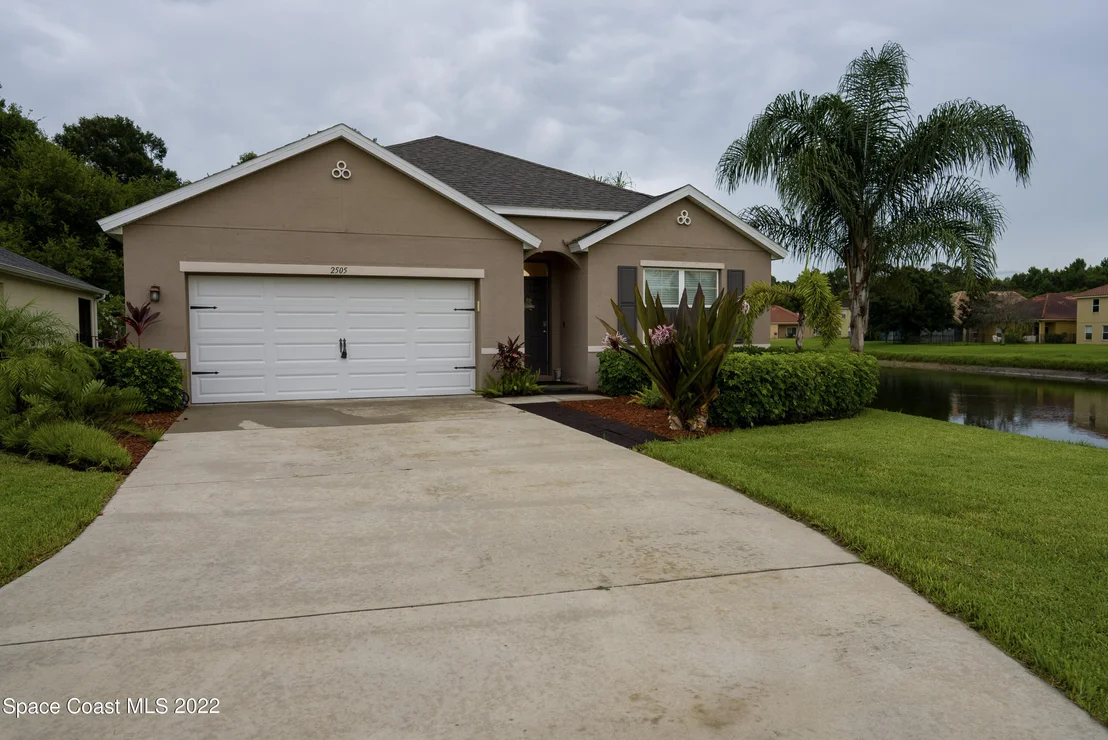 Photo of 2505 Falcon Lane