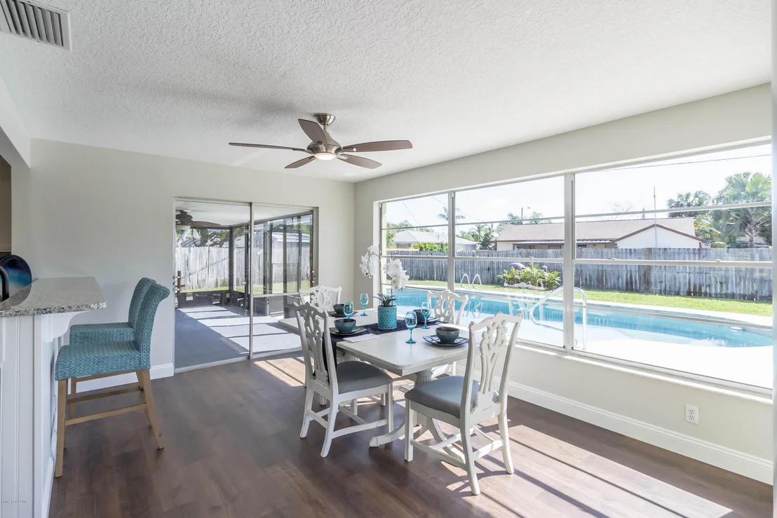 Photo of 489 Ixora Drive