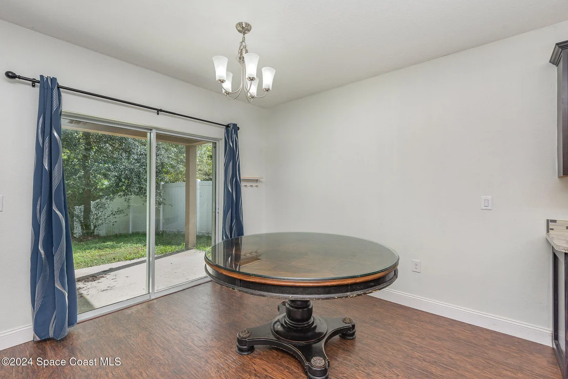 Photo of 2675 Falcon Lane