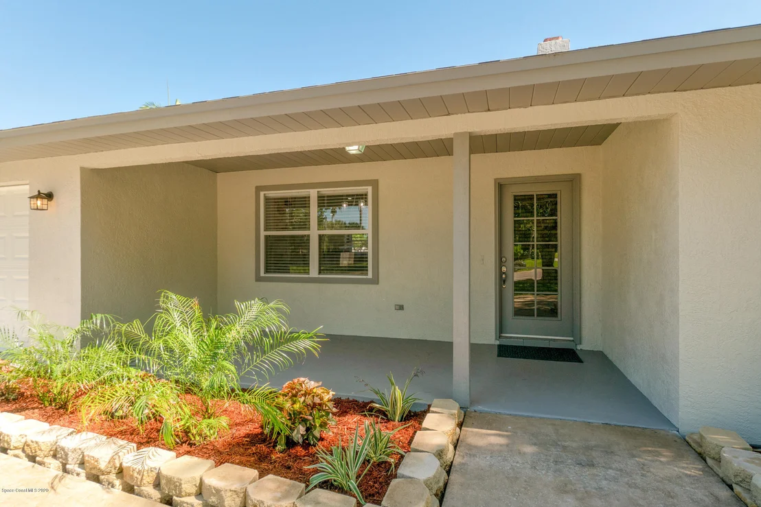 Photo of 7780 Sheridan Road