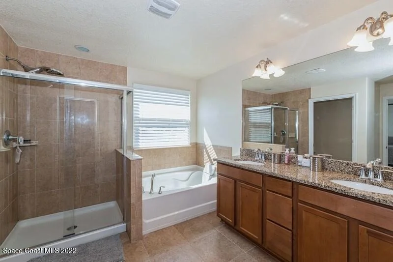 Photo of 3075 Constellation Drive