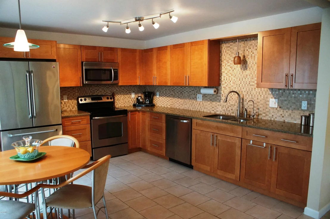 Photo of 265 Bayhead Drive