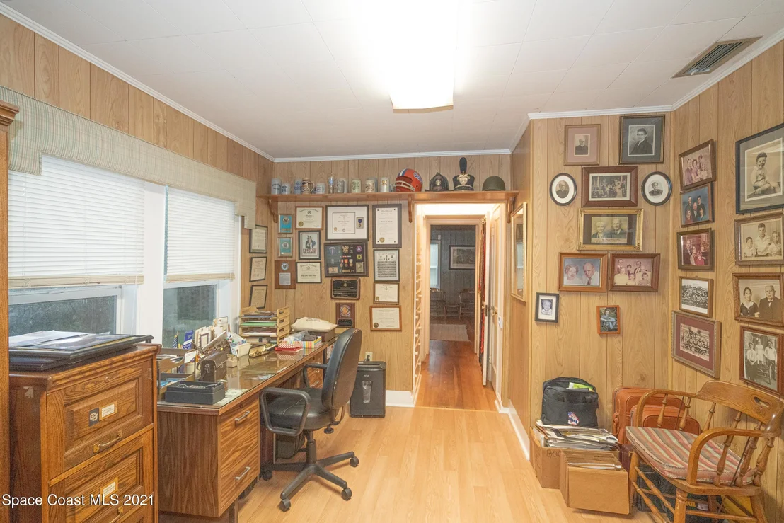 Photo of 27 Sweet Street