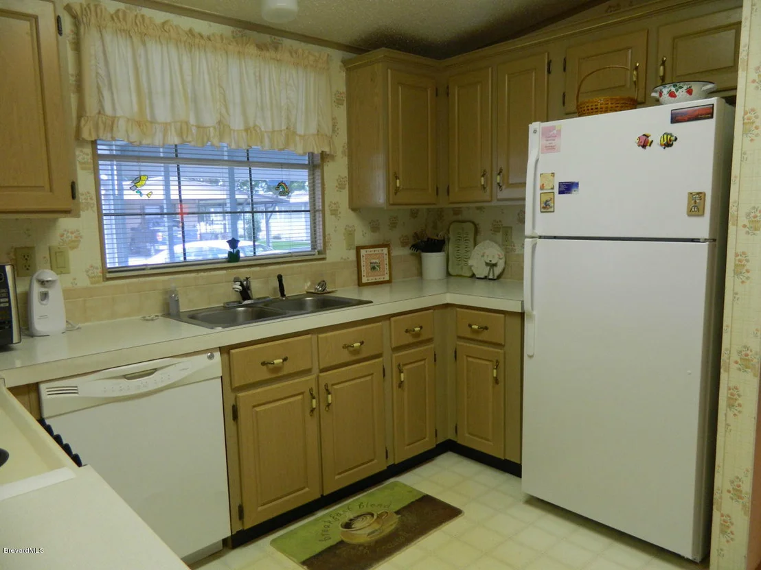 Photo of 160 Rosewood Drive