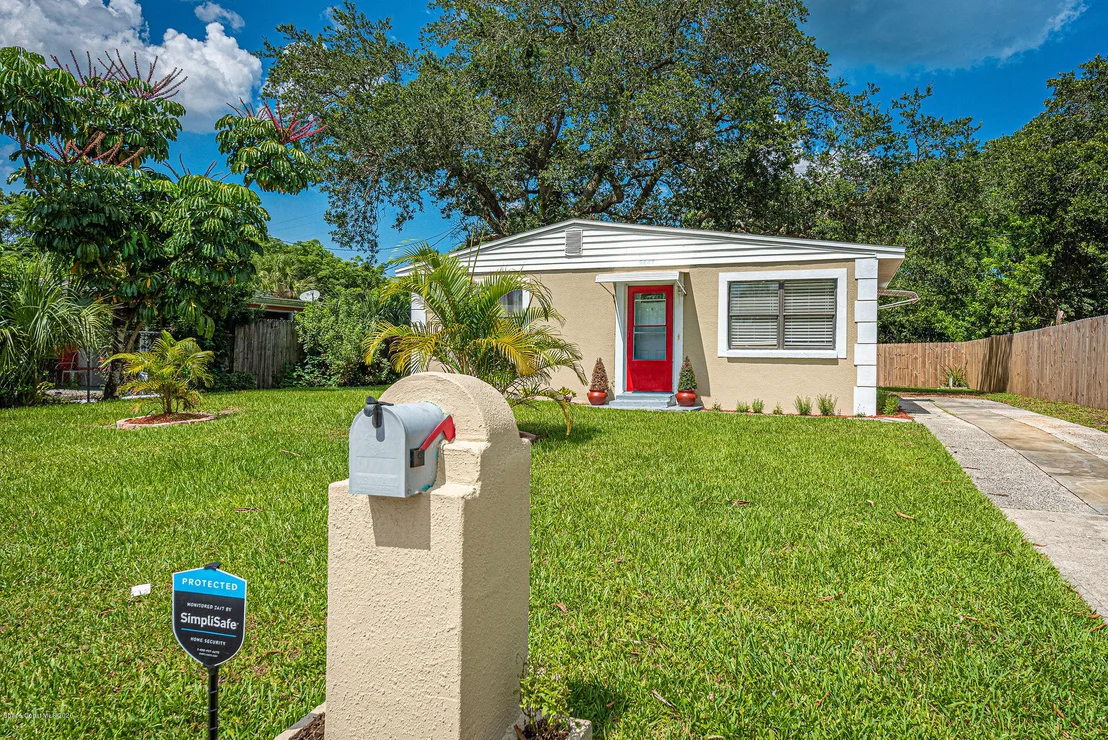 Photo of 2847 Colbert Circle