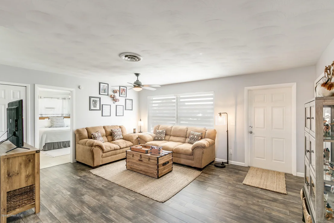 Photo of 1782 Hudson Circle N
