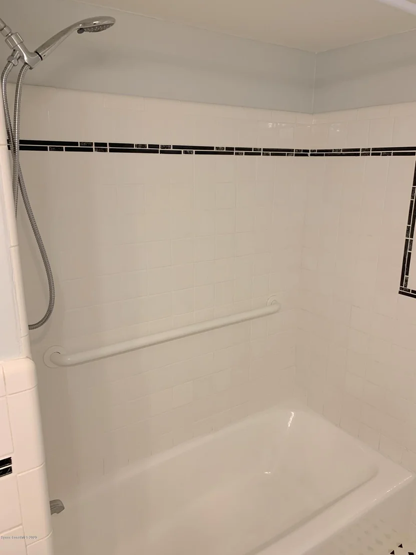 Photo of 302 Glen Ridge Road