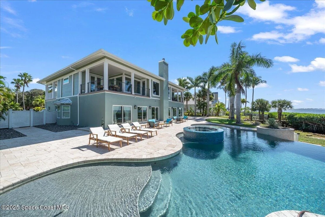 Photo of 182 Bayshore Drive