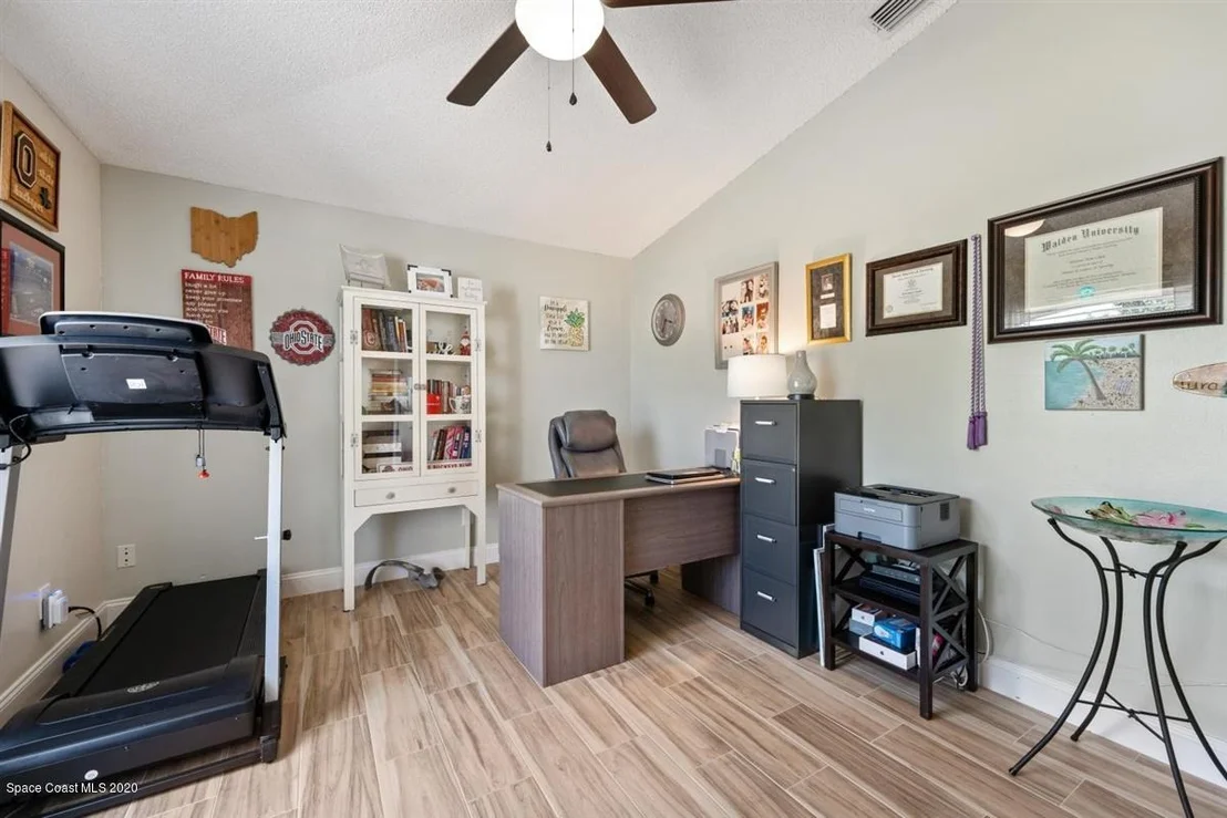 Photo of 962 Del Mar Circle