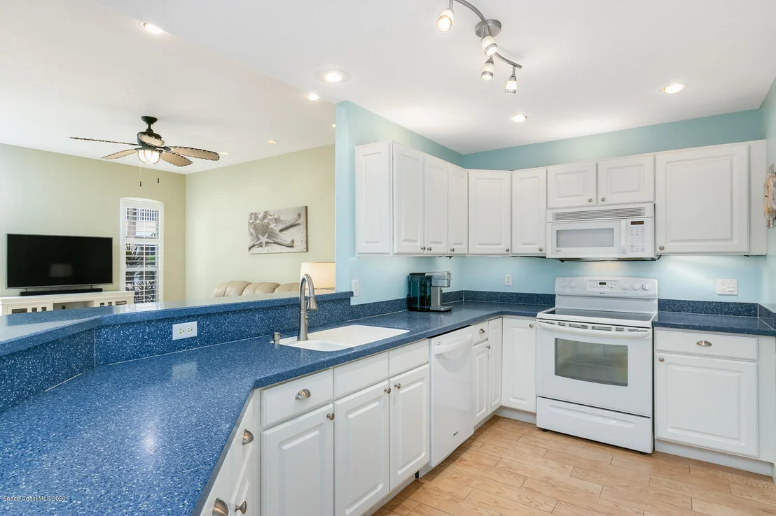 Photo of Unit B at 100 Ormond Drive