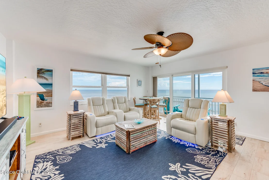 Photo of Unit 607 at 205 Highway A1a