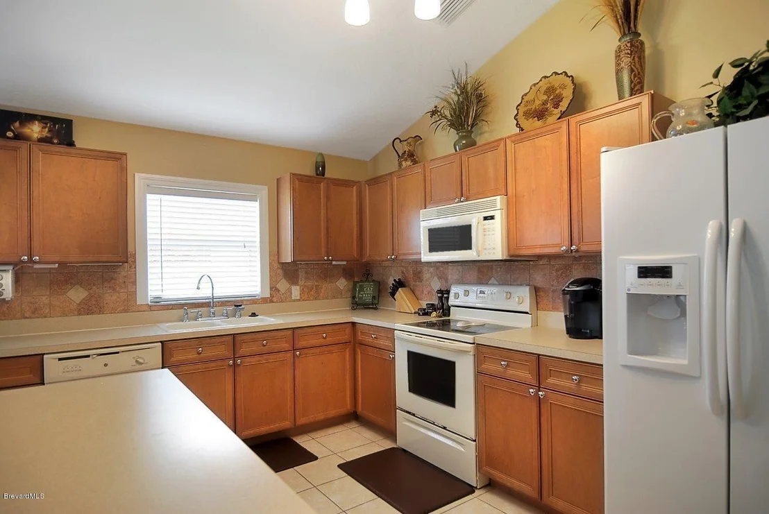 Photo of 695 Sedgewood Circle