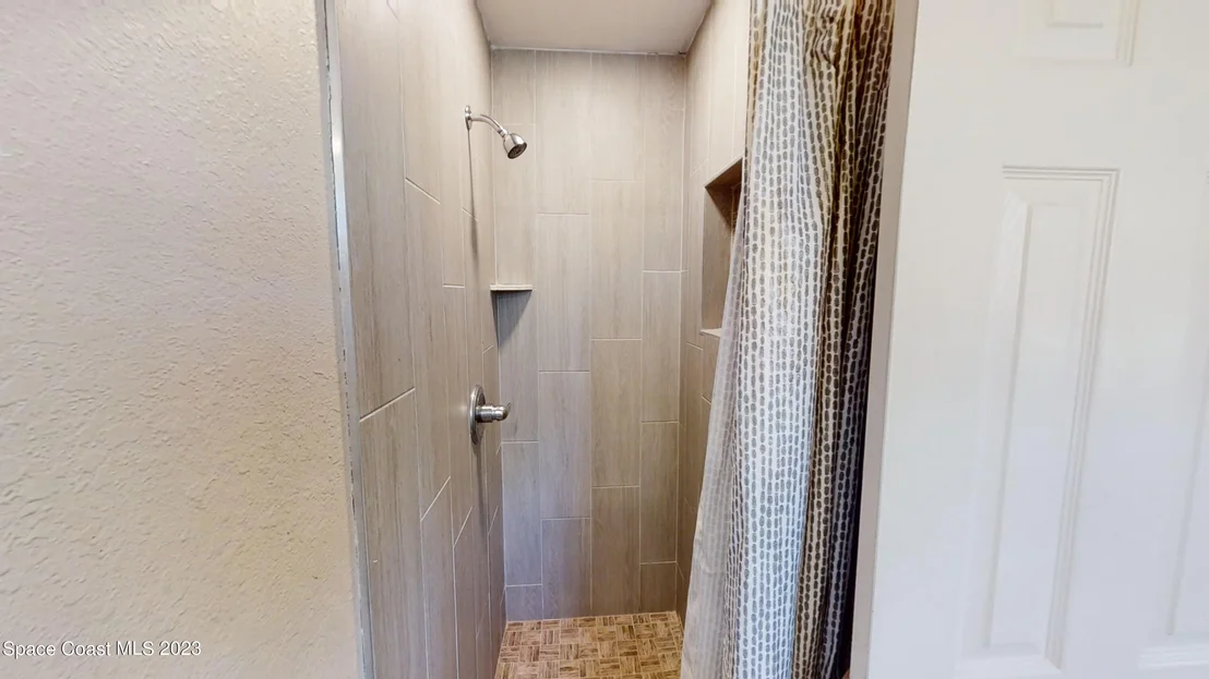 Photo of 454 Camel Circle