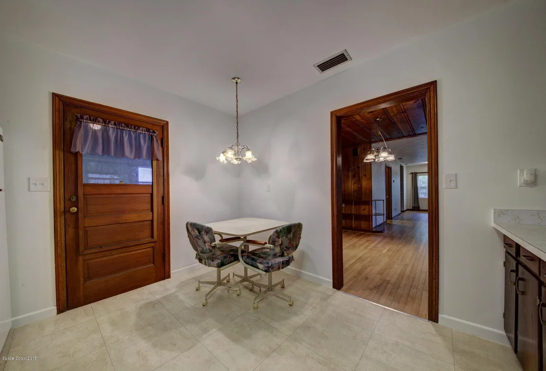 Photo of 720 Seminole Drive