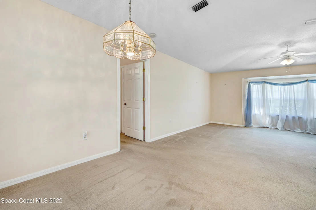 Photo of 821 Potomac Drive