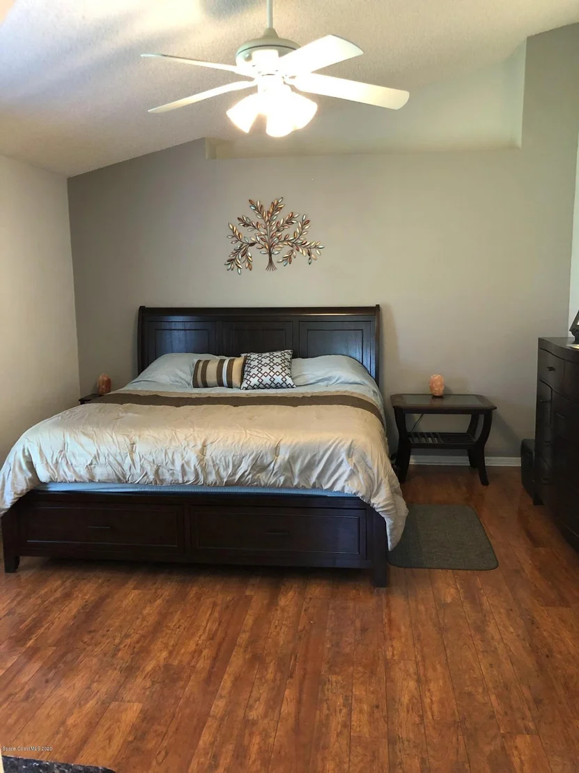 Photo of 2114 Spring Creek Circle NE