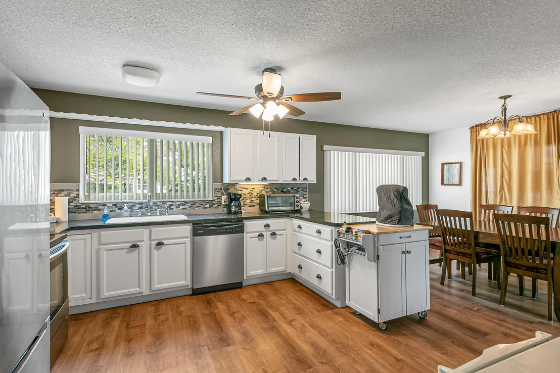 Photo of 1313 Ethel Circle NE