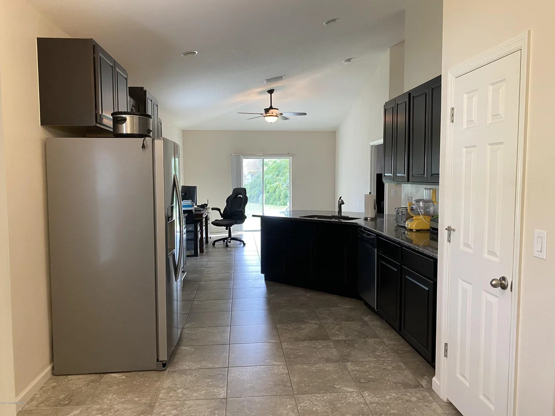 Photo of 2485 Falcon Lane