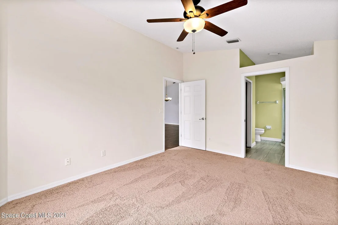 Photo of 8050 Bracken Lane