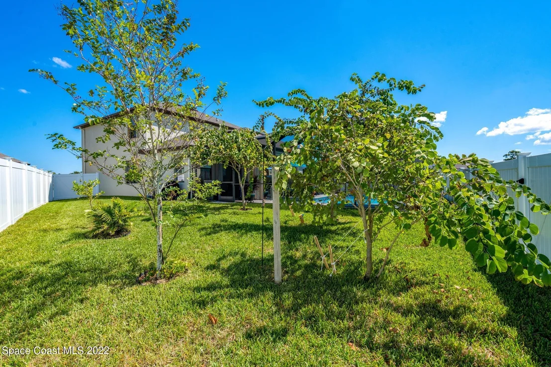 Photo of 982 Peta Way