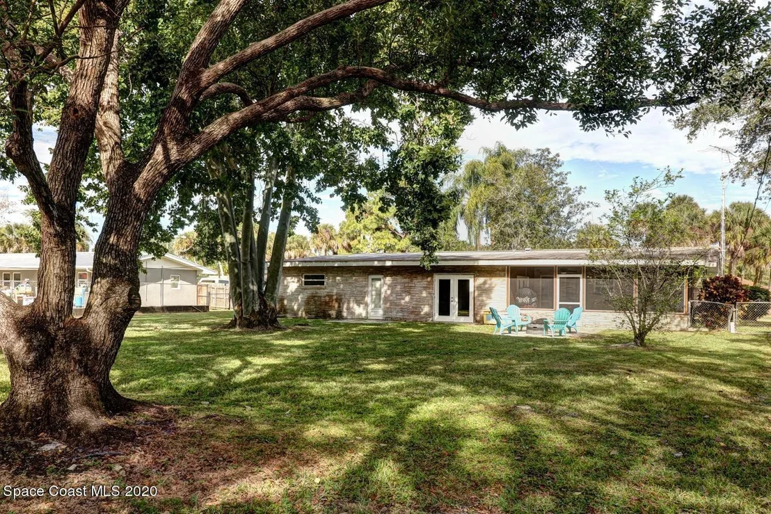 Photo of 381 Tolley Avenue