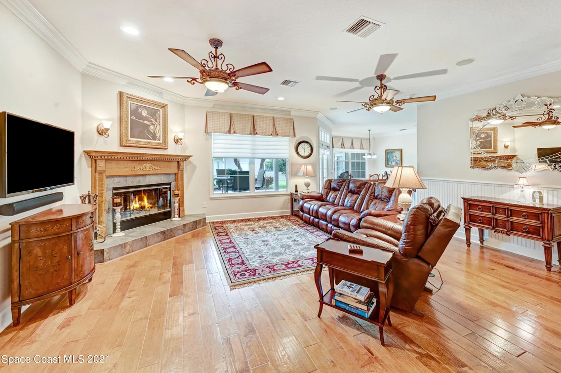 Photo of 3848 Sterling Street