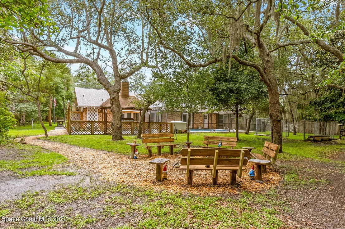 Photo of 3385 Kent Drive