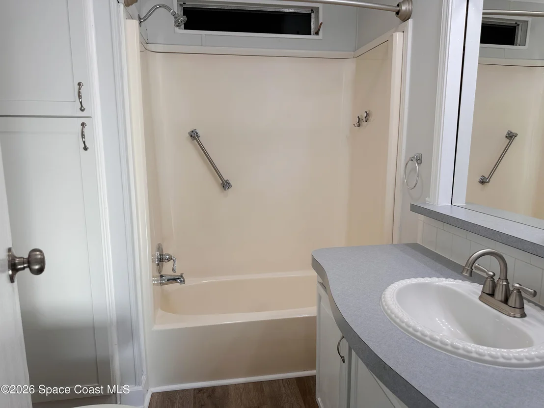 Photo of 606 Dolphin Circle