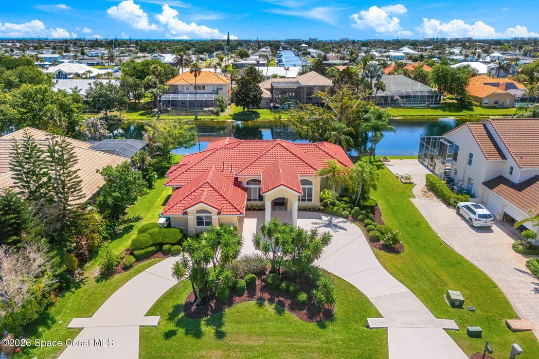 Photo of 329 Lanternback Island Drive