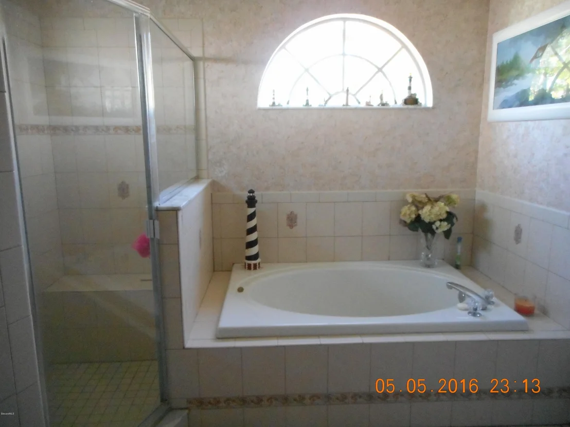 Photo of 943 Osprey Lane