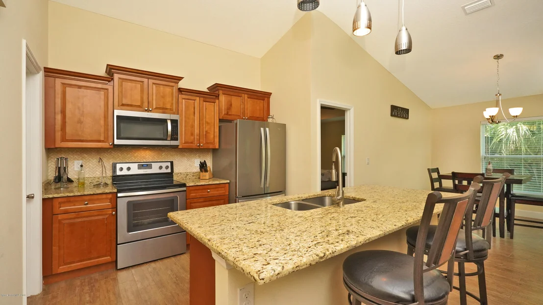 Photo of 1054 Barclay Drive
