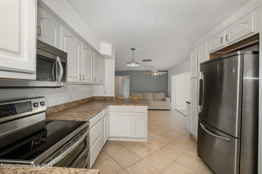 Photo of 2435 Sadler Lane