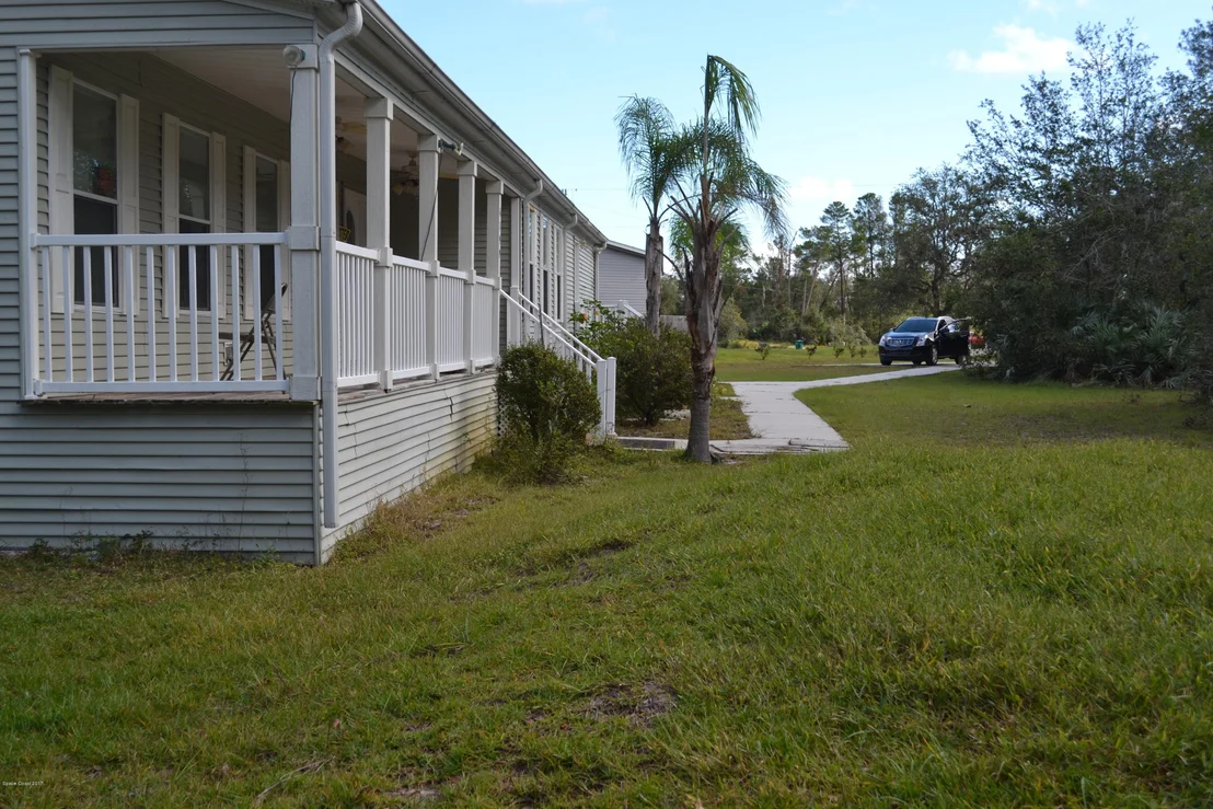 Photo of 4199 Hidden Lakes Drive