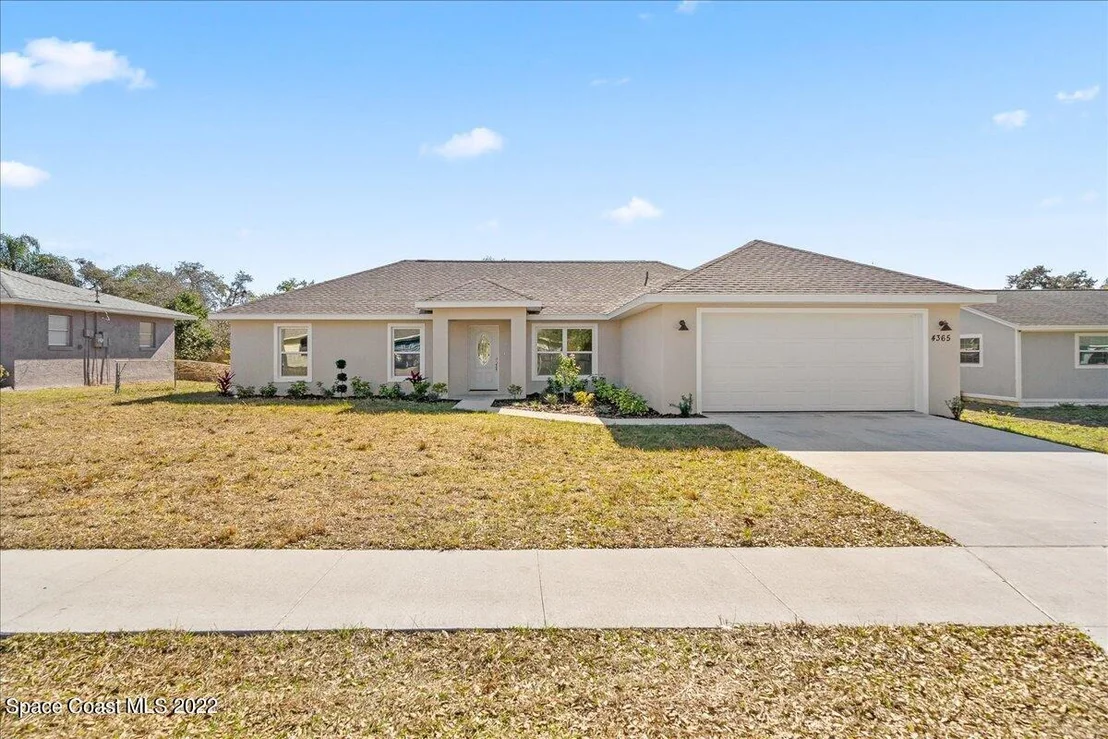 Photo of 4365 Piedras Street