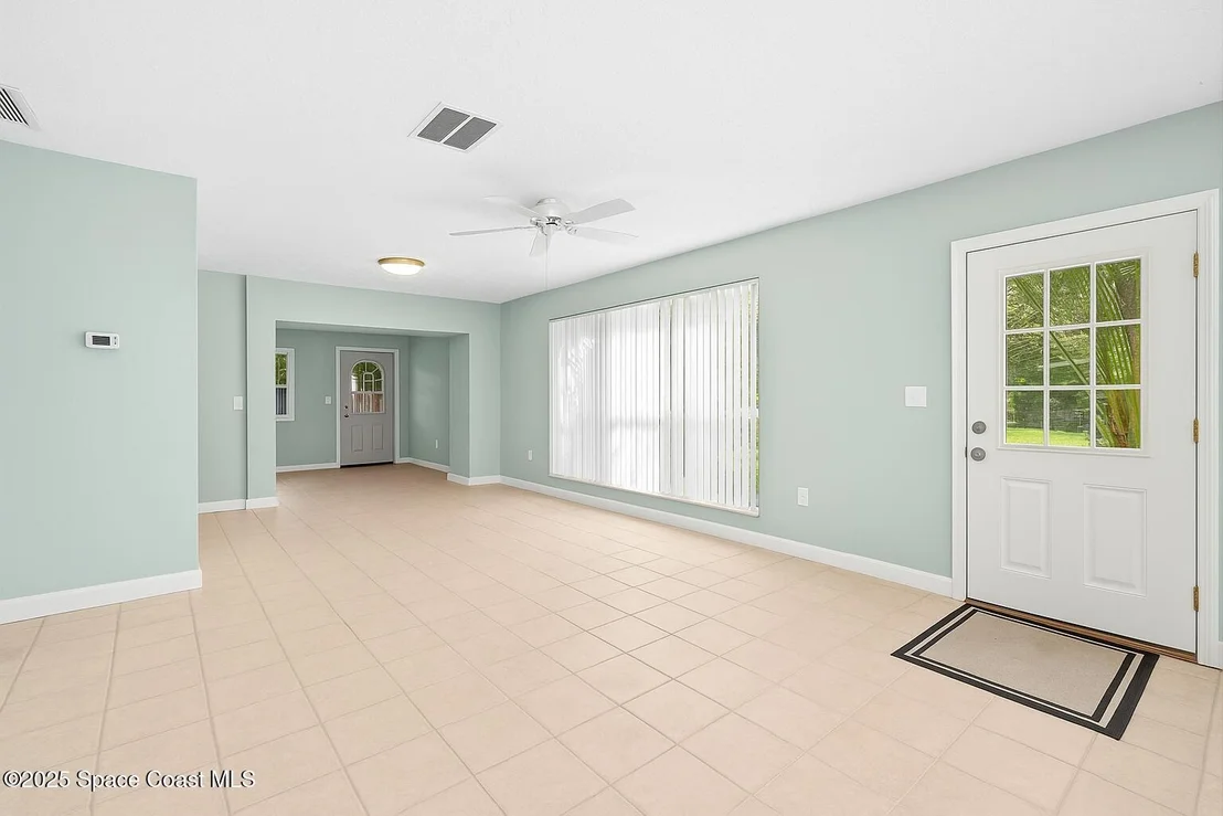 Photo of 2902 Emory Street