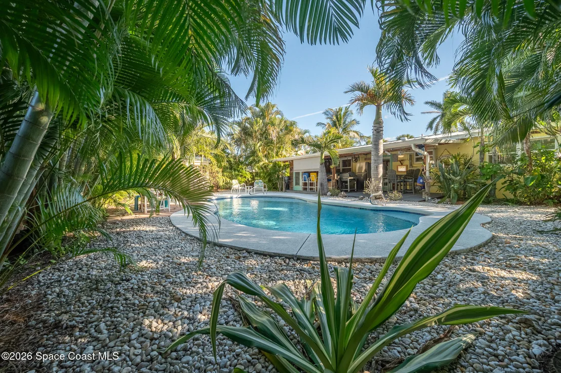 Photo of 440 Pelican Drive