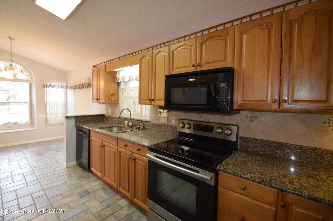 Photo of 3963 Saint Armens Circle